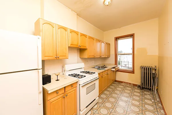 Sold by Keystone Realty USA Corp | media 34