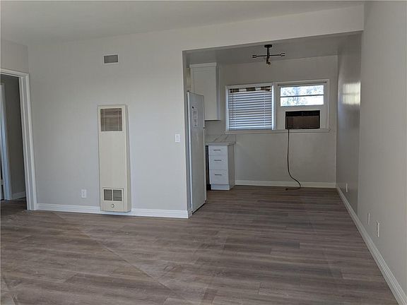 2nd image of 4511 Castle Ln #4513.5