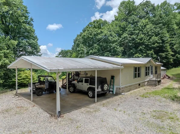 535 Big Bench Rd, Bryson City, NC 28713
