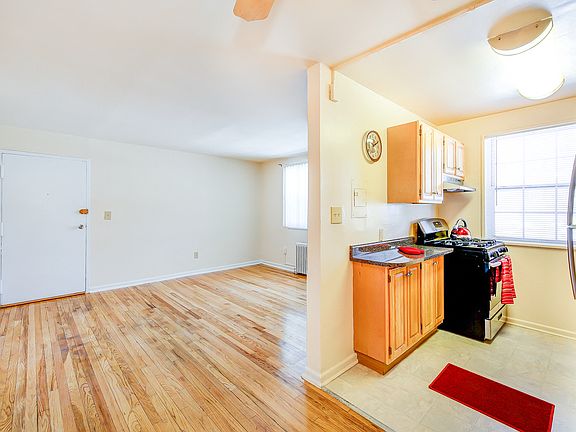5th image of 1720 Trenton Pl SE #2295737