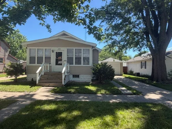 272 S Forest Ave, Bradley, IL 60915