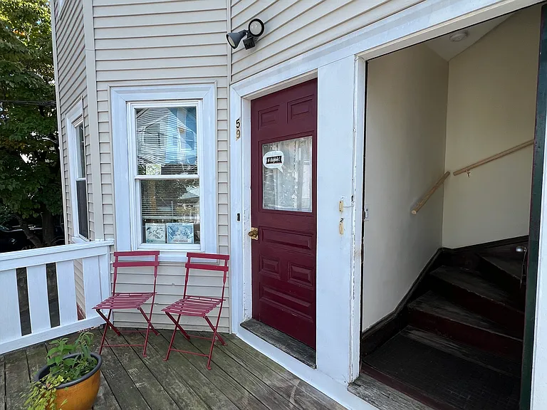 57 Woodbine St — Photo 11