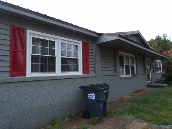 320 Gaines St SW, Attalla, AL 35954