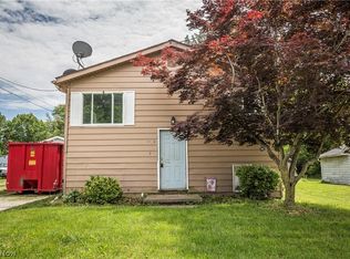 1202 Noble Ave, Barberton, OH 44203