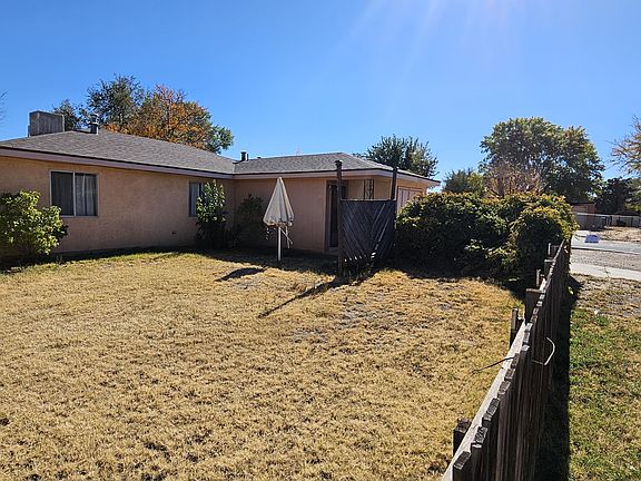 2nd image of 470 Verde Dr SW
