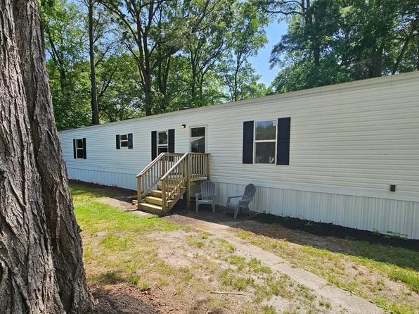 6 Shannon St, Delmar, DE 19940