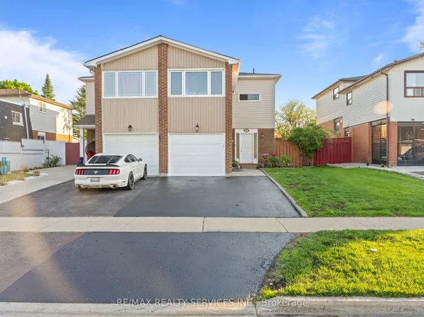 28 Kingswood Dr, Brampton, ON L6V 2T6