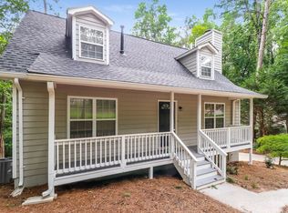 565 Bells Ferry Pl, Acworth, GA 30102