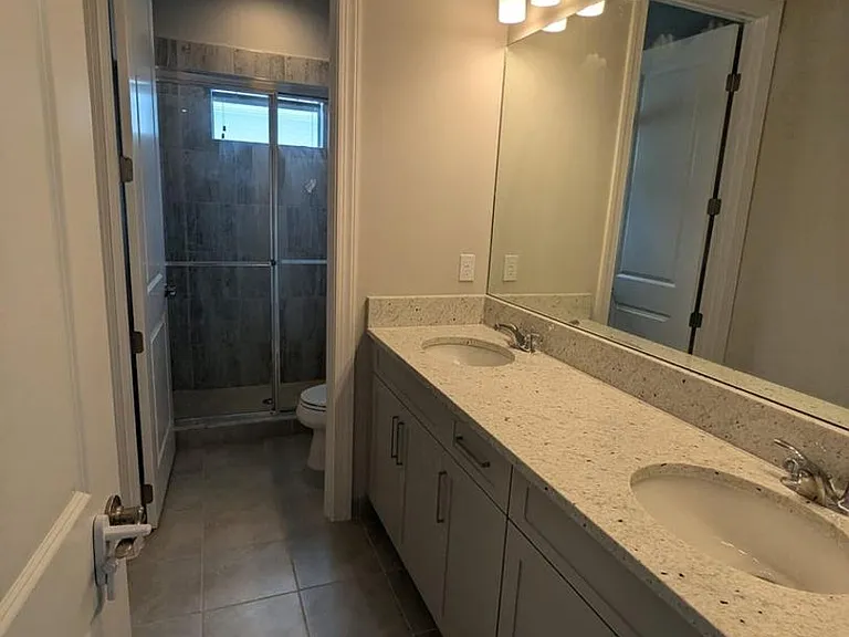 9292 Crestview Cir — Photo 17