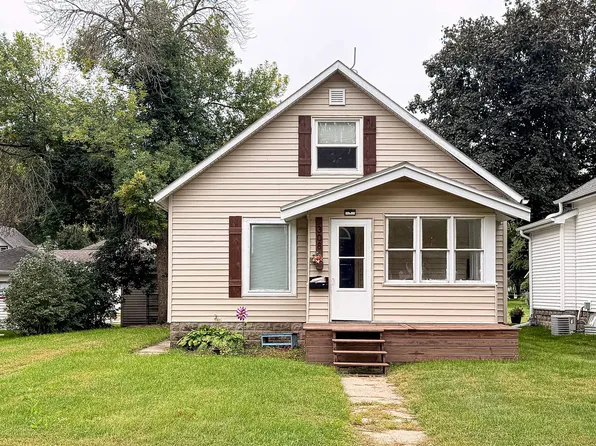 308 E 10th St, Spencer, IA 51301