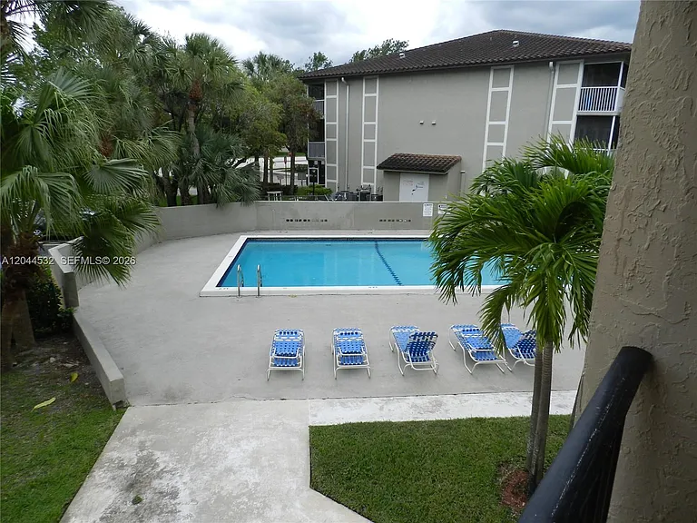 10001 W Atlantic Blvd #216 — Photo 25