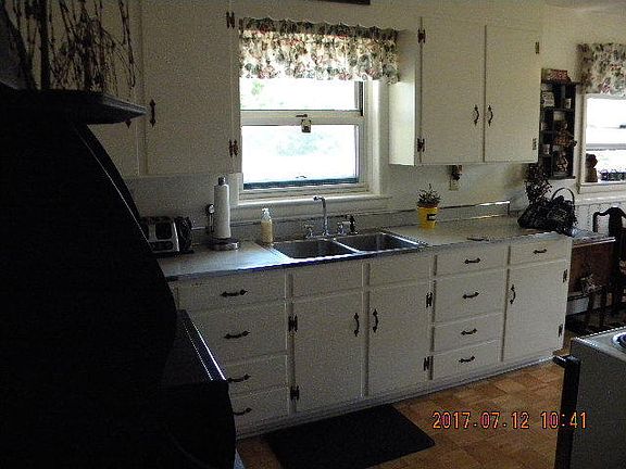 5th image of 707 Fairhurst Dr