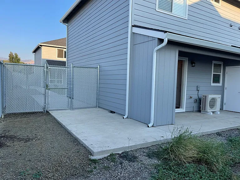 185 Northridge Ter — Photo 40