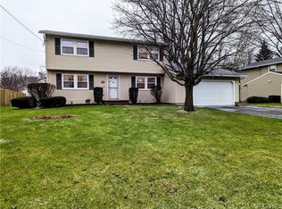 7726 Tree Line Dr, Liverpool, NY 13090