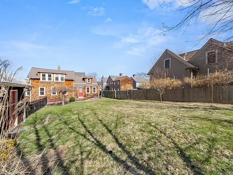 14 Morse Ct — Photo 3