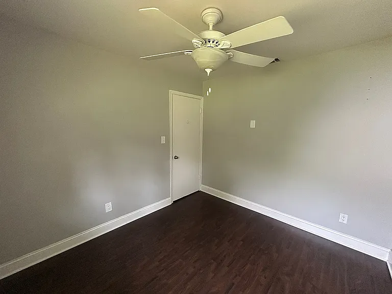 718 Falconer Rd — Photo 9