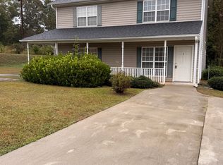 201 Ashley Ln #B, Laurens, SC 29360