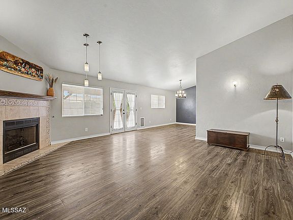 5th image of 9630 E Paseo