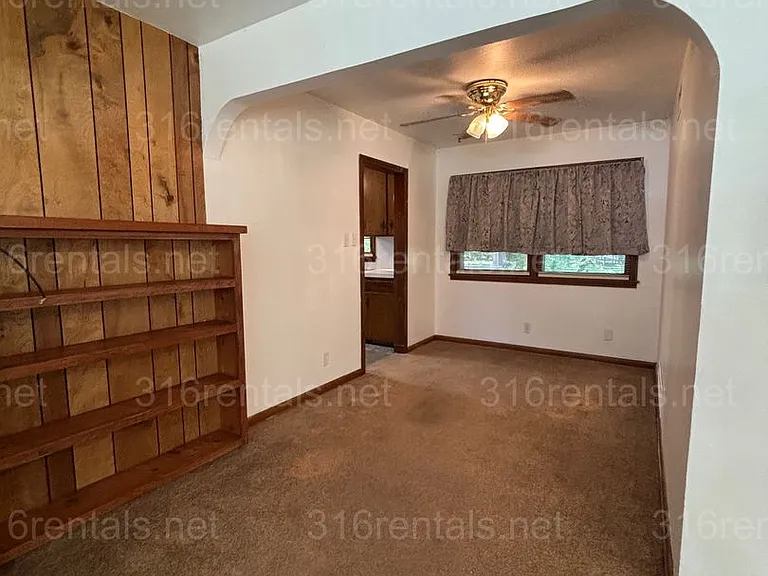 1144 Skelly St — Photo 9