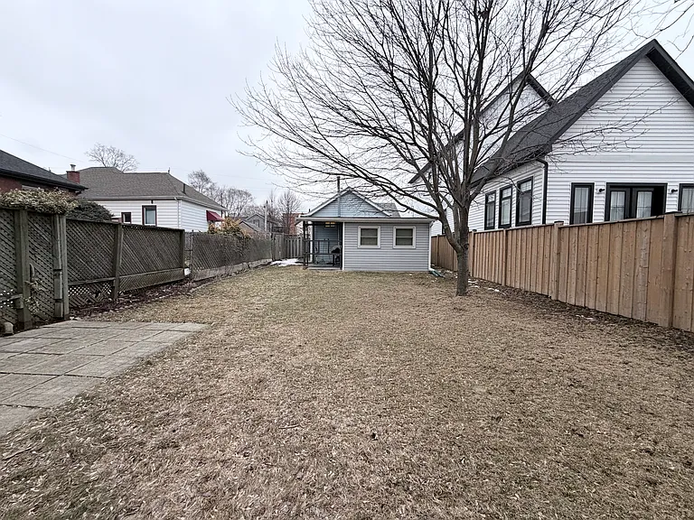 70 Poulette St — Photo 19