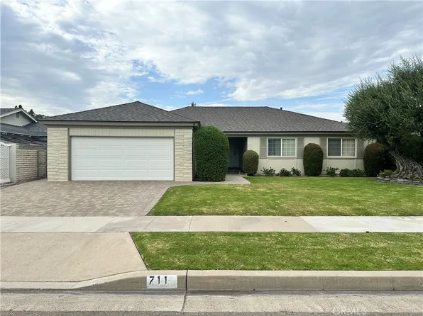 711 E Monroe Ave, Orange, CA 92867