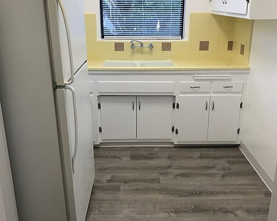 4th image of 1209 N Formosa Ave APT 8