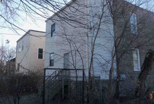 2nd image of 735 N Springfield Ave
