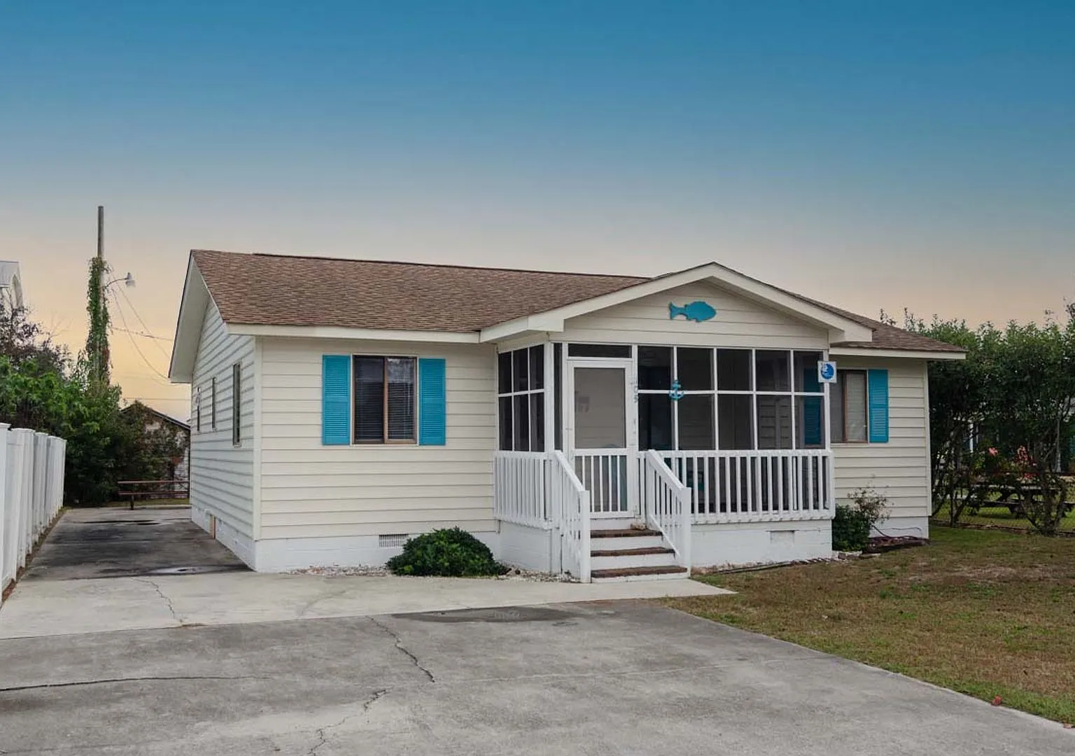 (K109) 109 4th Ave S, Kure Beach, NC 28449 — Photo 1