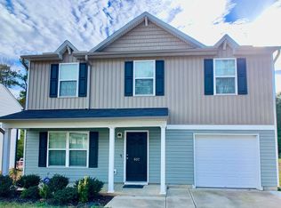 607 Randolph Dr, Clayton, NC 27520