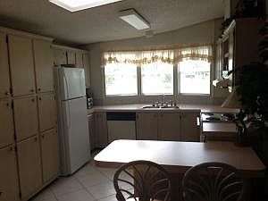 Home For Sale In Savanna Club