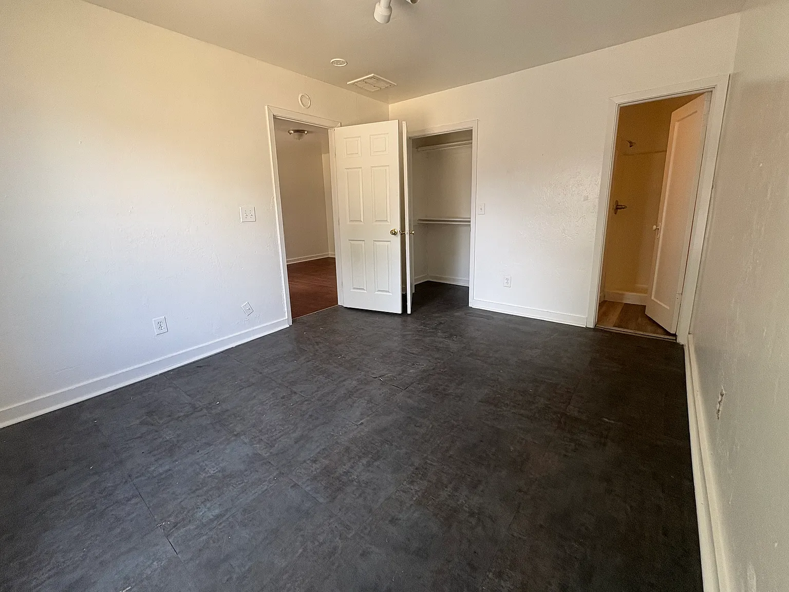 4 bed, 1185 sqft, $1,200 — Photo 4