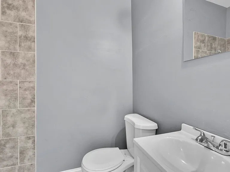 2617 E Preston St — Photo 18