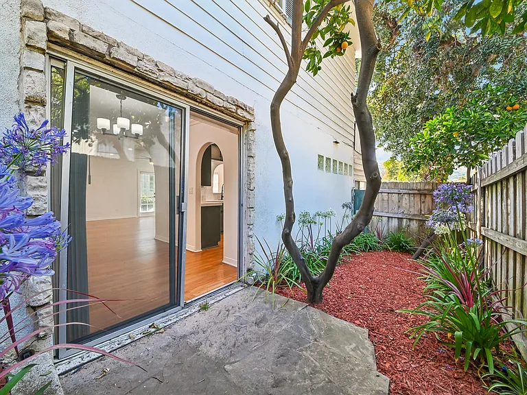 11688 Bellagio RD — Photo 10
