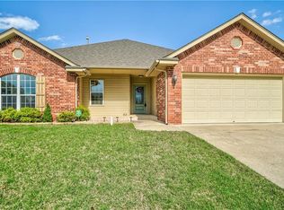 1605 Cedar Bend Ct, Shawnee, OK 74804