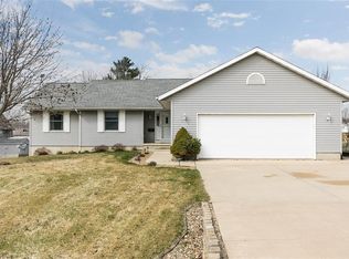 240 5th Ave W, Walford, IA 52351