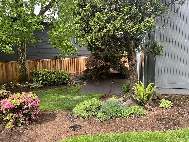 11820 NW Marylee Ct — Photo 22