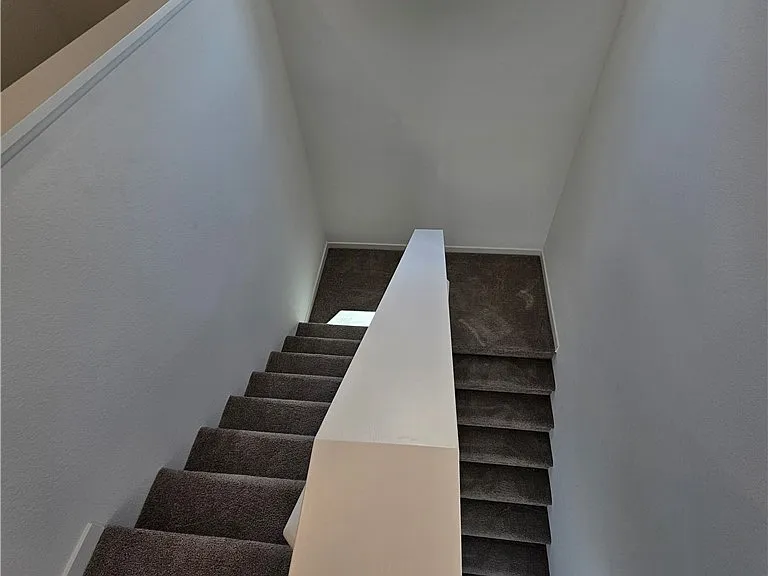 2112 Abraham Ave — Photo 23