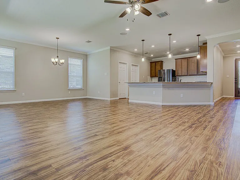 104 Kyndals Meadow Cv — Photo 7