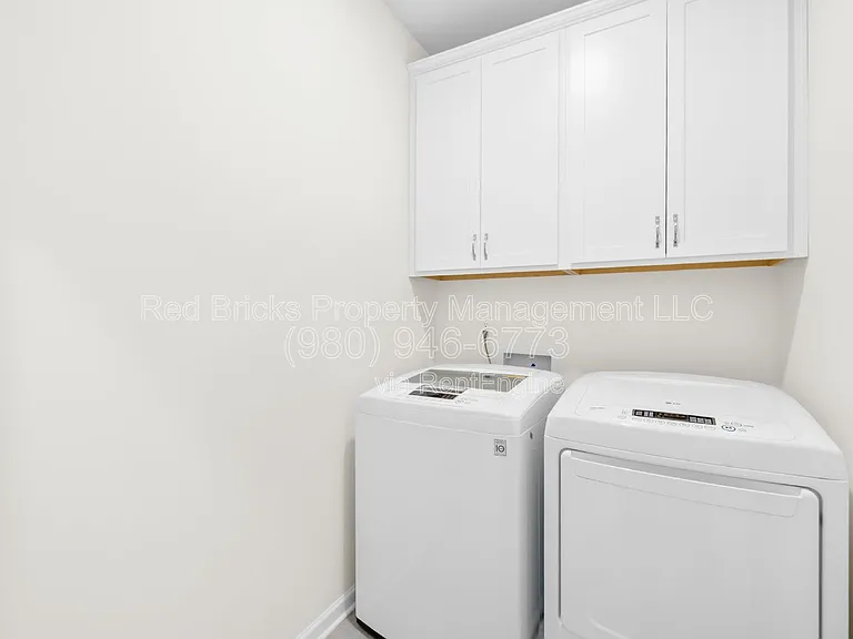 14917 Baldridge Dr — Photo 38
