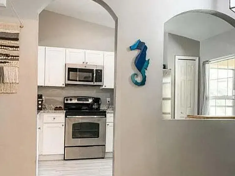1070 Luminary Cir #106 — Photo 4