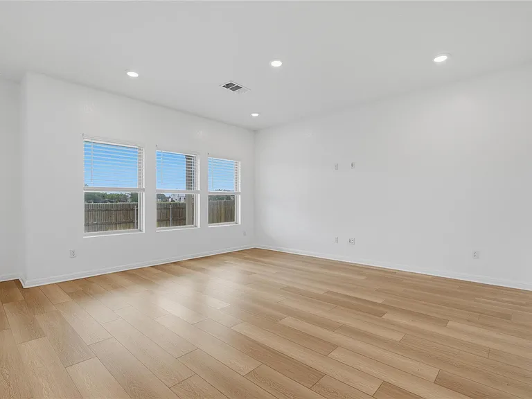 12900 Cerro Castellan Trce — Photo 9