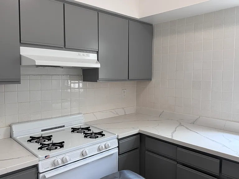 3147 Fillmore St #5 — Photo 7