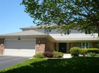 1115 Hull Ct, Aurora, IL 60504