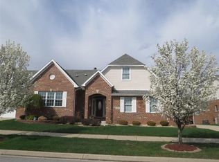 832 Shannon Dr, Crown Point, IN 46307