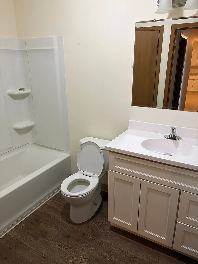 Mount Horeb Apartments LLC — Photo 4