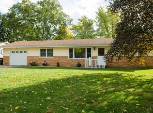 701 Adams St, Monticello, IL 61856