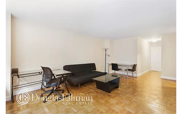 Rented by Douglas Elliman | media 4