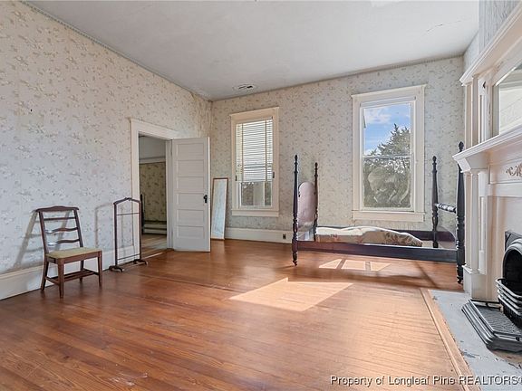 27th image of 205 N Vance St