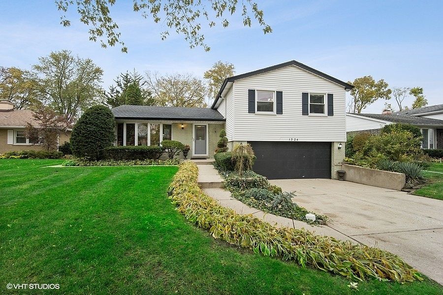 1st image of 1324 N Indigo Dr
