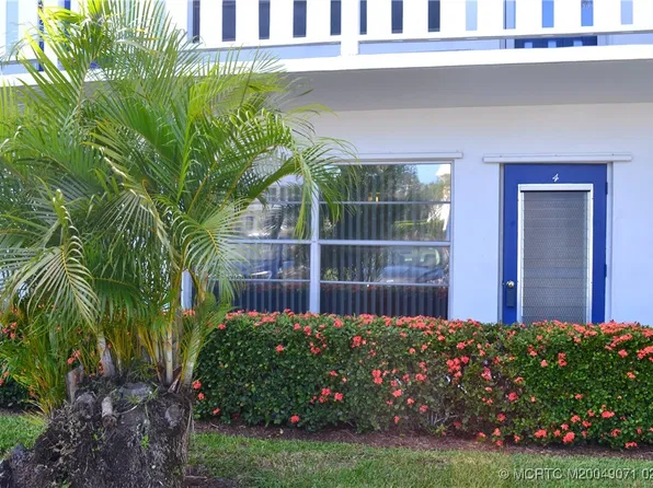 2929 SE Ocean Blvd #4, Stuart, FL 34996